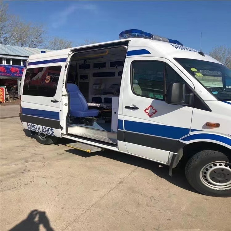 马尔康私人长途救护车出租转院回家